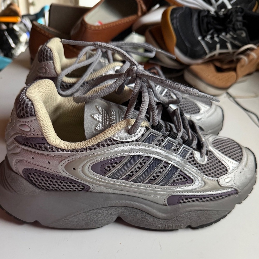Adidas Ozmillen Silver Metallic Grey Running Shoes IF6581 Mens 8 Womens 9.5